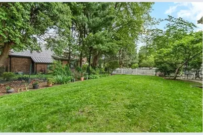 170 Morton St, Newton, MA 02459 - Photo 32