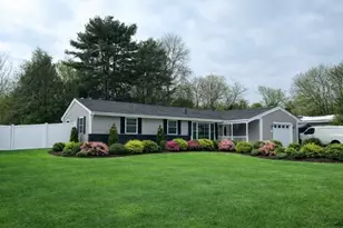 25 Richard Rd, Hudson, MA 01749 - Photo 1