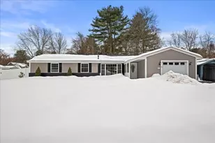 25 Richard Rd, Hudson, MA 01749 - Photo 32