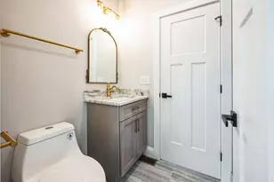 1 Falcon Dr, Shrewsbury, MA 01545 - Photo 16