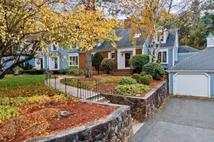 20 Bellingham Ct, Middleton, MA 01949 - Photo 2