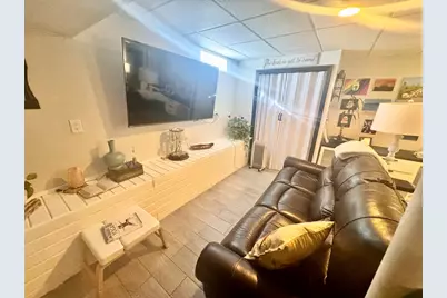 81-83 Canada St, Lowell, MA 01852 - Photo 10