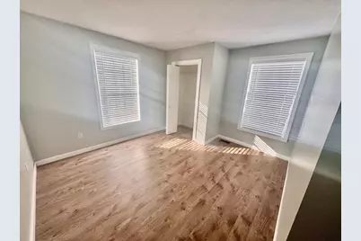 81-83 Canada St, Lowell, MA 01852 - Photo 2