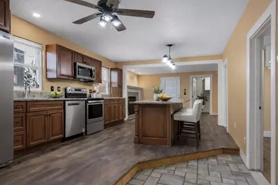 83 Prospect #1, Worcester, MA 01605 - Photo 6