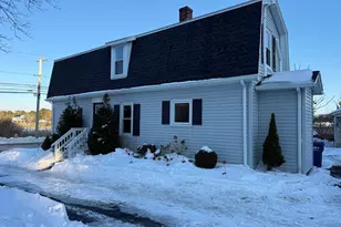 276a Onset Ave, Wareham, MA 02571 - Photo 2