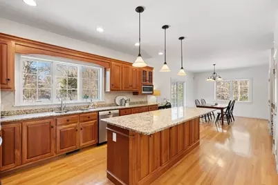 18 Symonds Way, Reading, MA 01867 - Photo 14