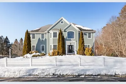 18 Symonds Way, Reading, MA 01867 - Photo 1