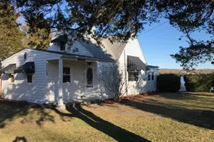 206 Cadmans Neck Rd, Westport, MA 02790 - Photo 2