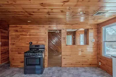 1004 S Franklin St, Holbrook, MA 02343 - Photo 22