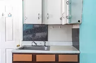 1004 S Franklin St, Holbrook, MA 02343 - Photo 6