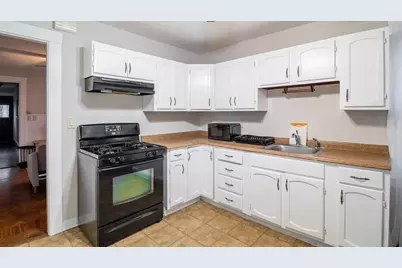 88 Glen St #1, Somerville, MA 02145 - Photo 4