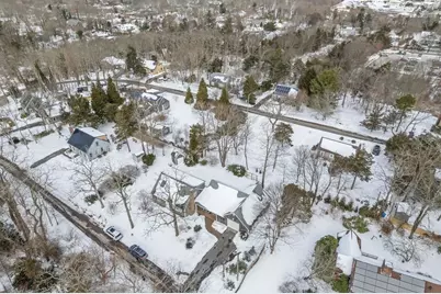 44 Elvira Ave, Falmouth, MA 02540 - Photo 2