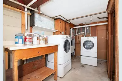 865 E Squantum St, Quincy, MA 02171 - Photo 30