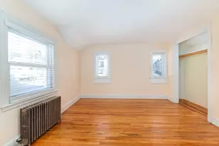 865 E Squantum St, Quincy, MA 02171 - Photo 18
