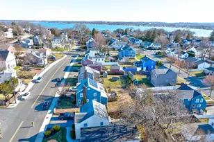 865 E Squantum St, Quincy, MA 02171 - Photo 32