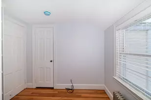 865 E Squantum St, Quincy, MA 02171 - Photo 20