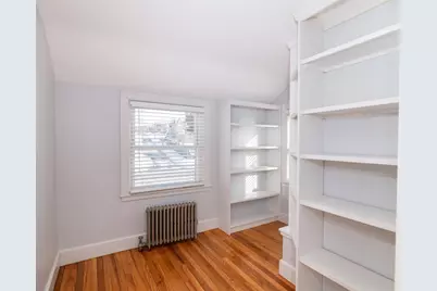 865 E Squantum St, Quincy, MA 02171 - Photo 20