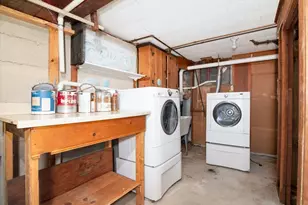 865 E Squantum St, Quincy, MA 02171 - Photo 26