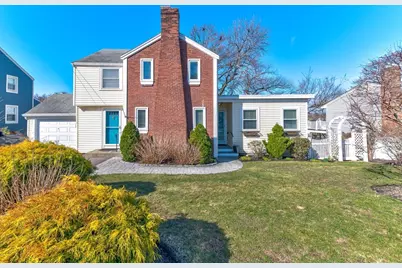 865 E Squantum St, Quincy, MA 02171 - Photo 1