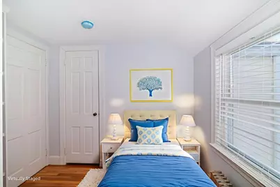 865 E Squantum St, Quincy, MA 02171 - Photo 26