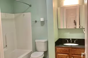 20B Edgeworth St, Worcester, MA 01605 - Photo 12