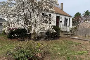 383 Summer St, Brockton, MA 02302 - Photo 2