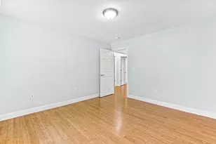 106 Green St, Reading, MA 01867 - Photo 8