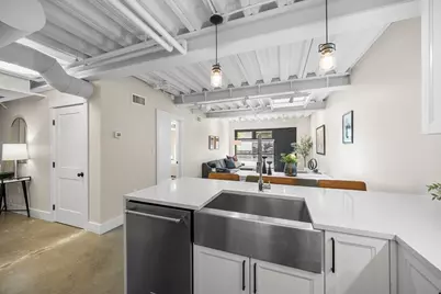 305 Webster Ave #109, Cambridge, MA 02141 - Photo 2