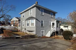 18 Valley Beach Ave, Hull, MA 02045 - Photo 2