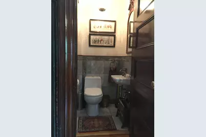 684 Washington St #1, Brookline, MA 02446 - Photo 26