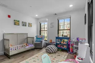 173 Magnolia St, Boston, MA 02125 - Photo 16