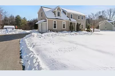 82 Lee St, East Longmeadow, MA 01028 - Photo 2