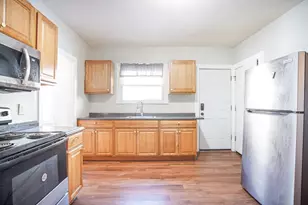 824 Sumner Ave, Springfield, MA 01108 - Photo 8