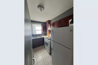 949 Locust Street #1, Fall River, MA 02720 - Photo 4