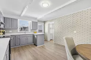 238 Essex St, Lynn, MA 01902 - Photo 8