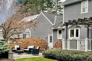 26 Treetop Cir, Northborough, MA 01532 - Photo 6