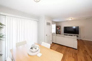 450 Somerset Ave, Taunton, MA 02780 - Photo 14