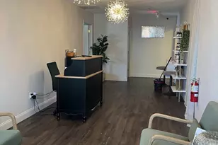 630 Turnpike St, North Andover, MA 01845 - Photo 1
