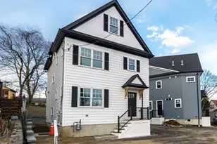 89 Hardy Pond Rd, Waltham, MA 02452 - Photo 2