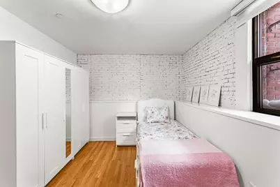 125 B St #1D, Boston, MA 02127 - Photo 16