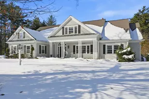 372 Tremont St, Duxbury, MA 02332 - Photo 2