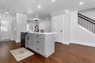 19 Cottage Ave, Southampton, MA 01073 - Photo 8