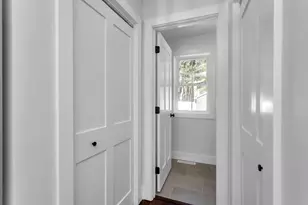 19 Cottage Ave, Southampton, MA 01073 - Photo 14