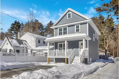 19 Cottage Ave, Southampton, MA 01073 - Photo 4