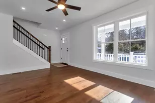 19 Cottage Ave, Southampton, MA 01073 - Photo 24