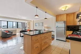 9 Hawthorne Pl, Boston, MA 02114 - Photo 1