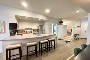 1387 Washington St, Boston, MA 02118 - Photo 4