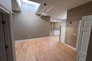 158 Main, Greenfield, MA 01301 - Photo 2