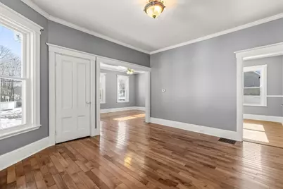 1104 Pleasant St, Weymouth, MA 02189 - Photo 8