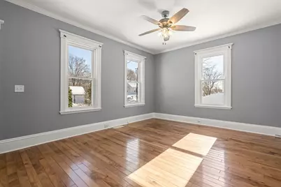 1104 Pleasant St, Weymouth, MA 02189 - Photo 10